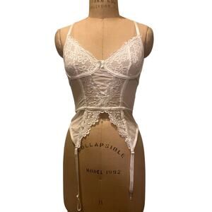 White Lace Corset with Garter Belt and Thong Underwear 2-Piece Set New Size S